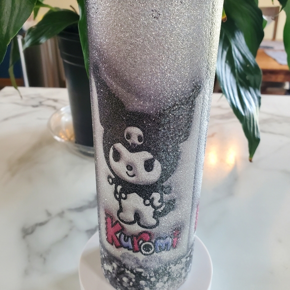 Kuromi 30oz Glitter Tumbler 🎉sale - Picture 8 of 12